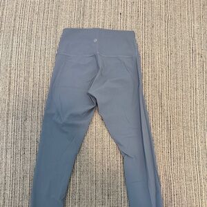 Lululemon Wunder Under High-Rise Leggings 25" Size 6